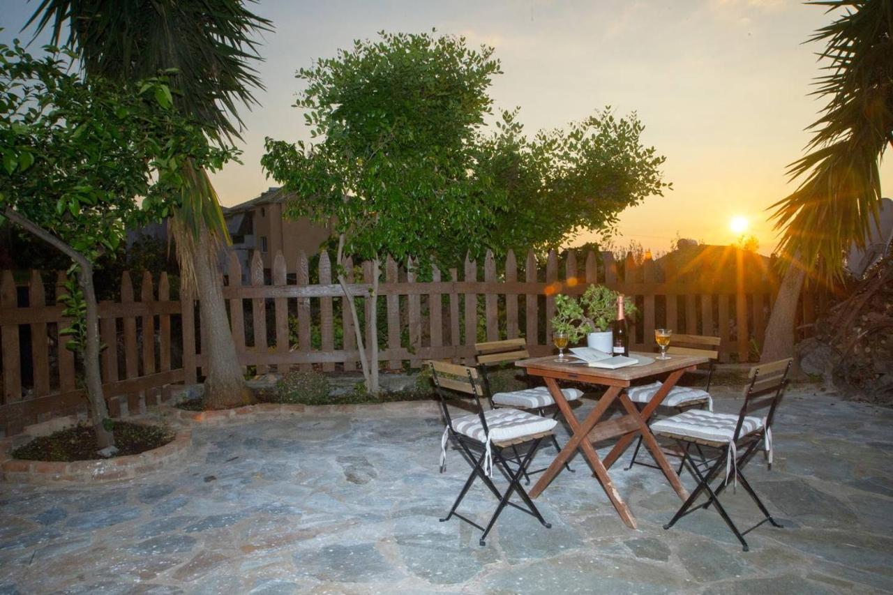 Seaside Heaven - Sunset Views Close To The Beach Apartment Kalamata Exterior photo